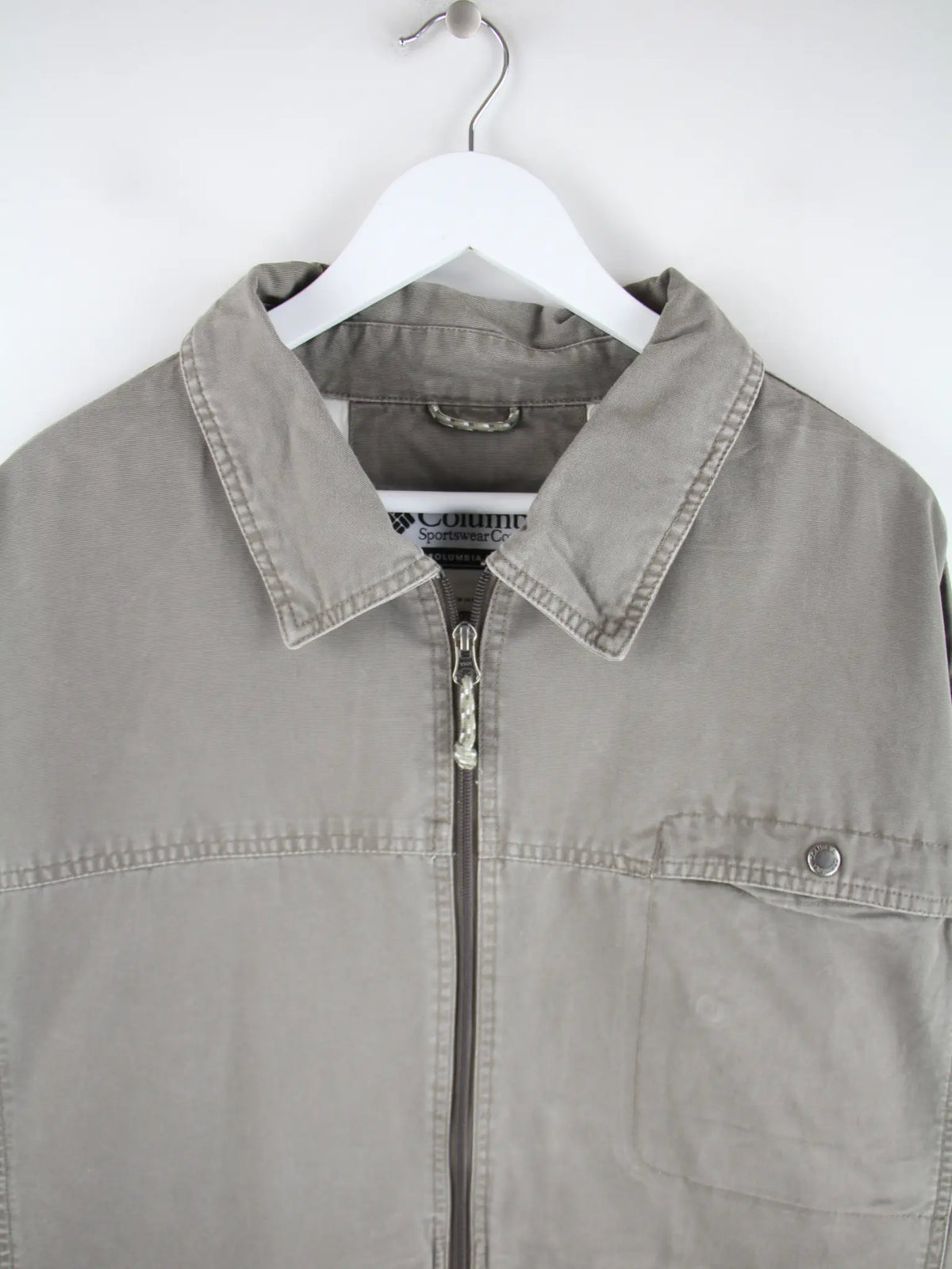 Columbia Jacke Grün XXL – Detailansicht Vorderseite
