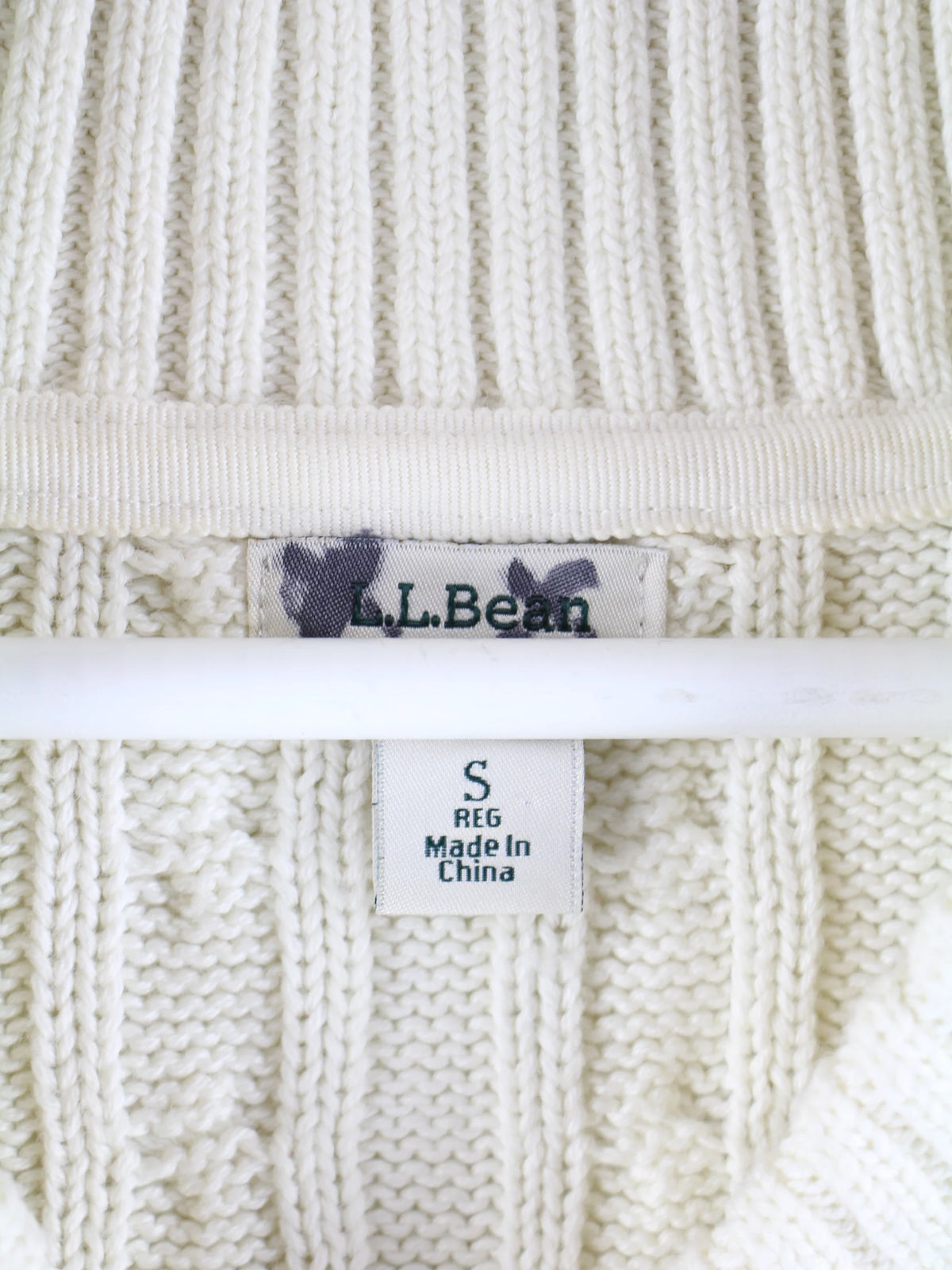 L.L. Bean Pullover Beige S – Etikett