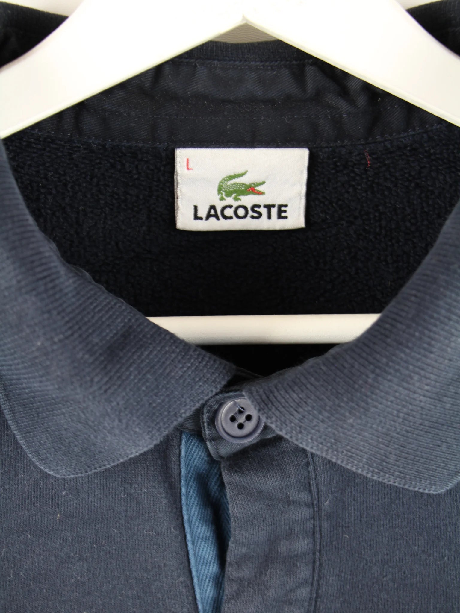 Lacoste Polo Blau L – Etikett