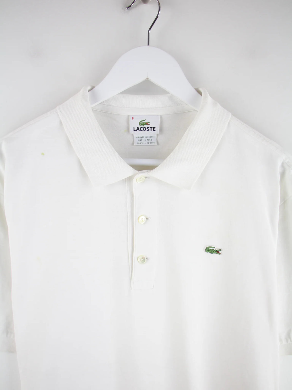 Lacoste Polo Weiß L – Detailansicht Vorderseite