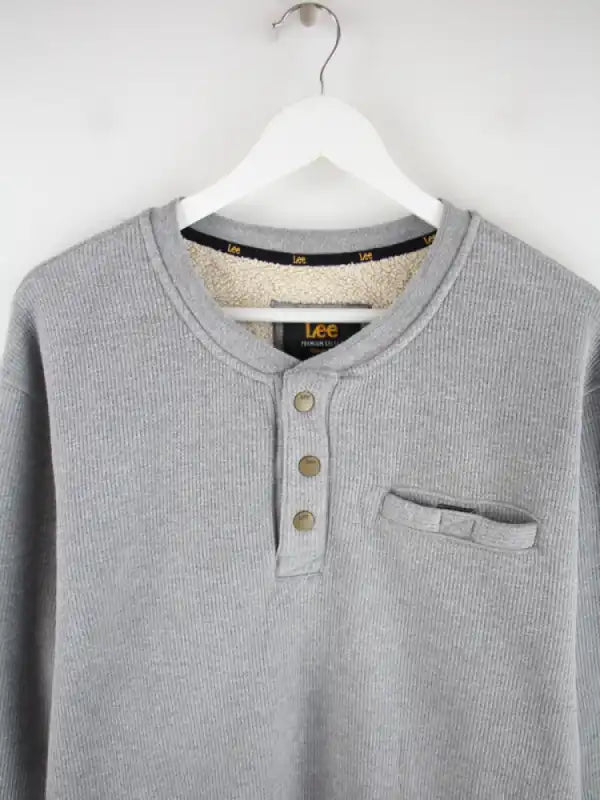 Lee Sweater Grau XL – Detailansicht Vorderseite