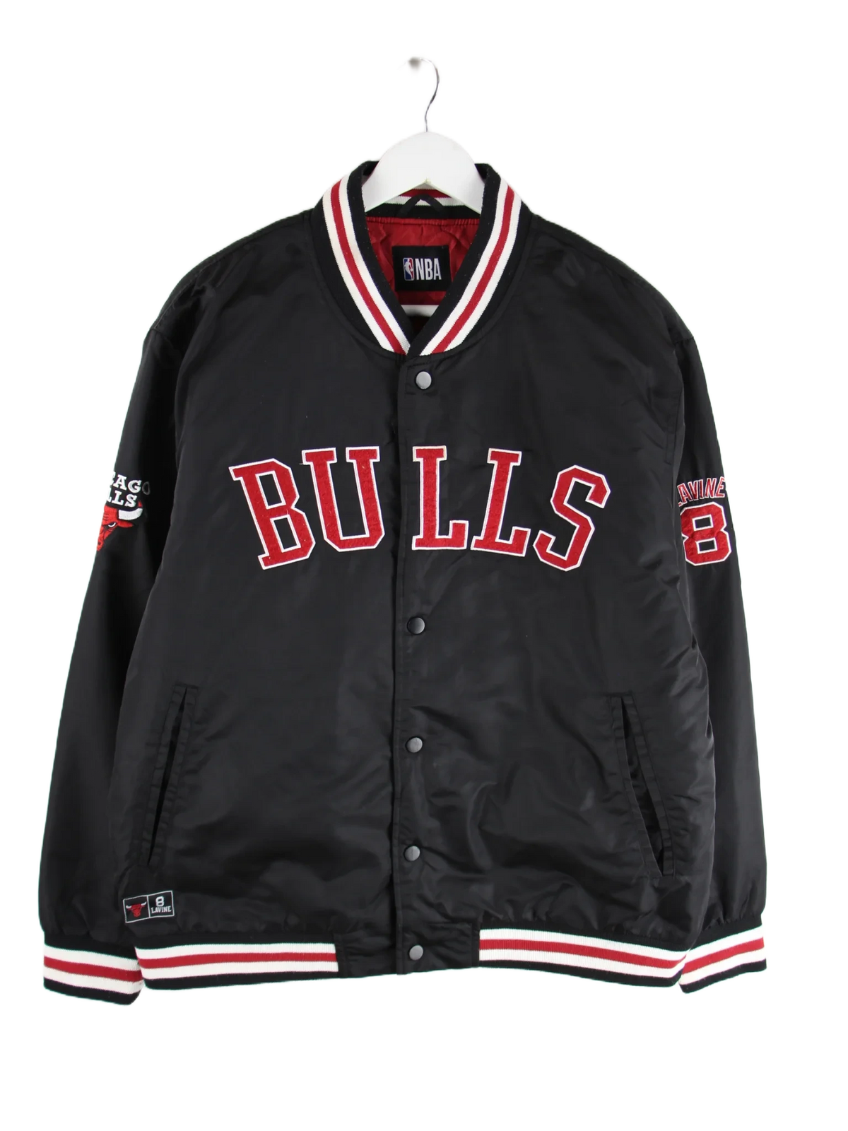 NBA Jacke Schwarz XL – Vorderseite