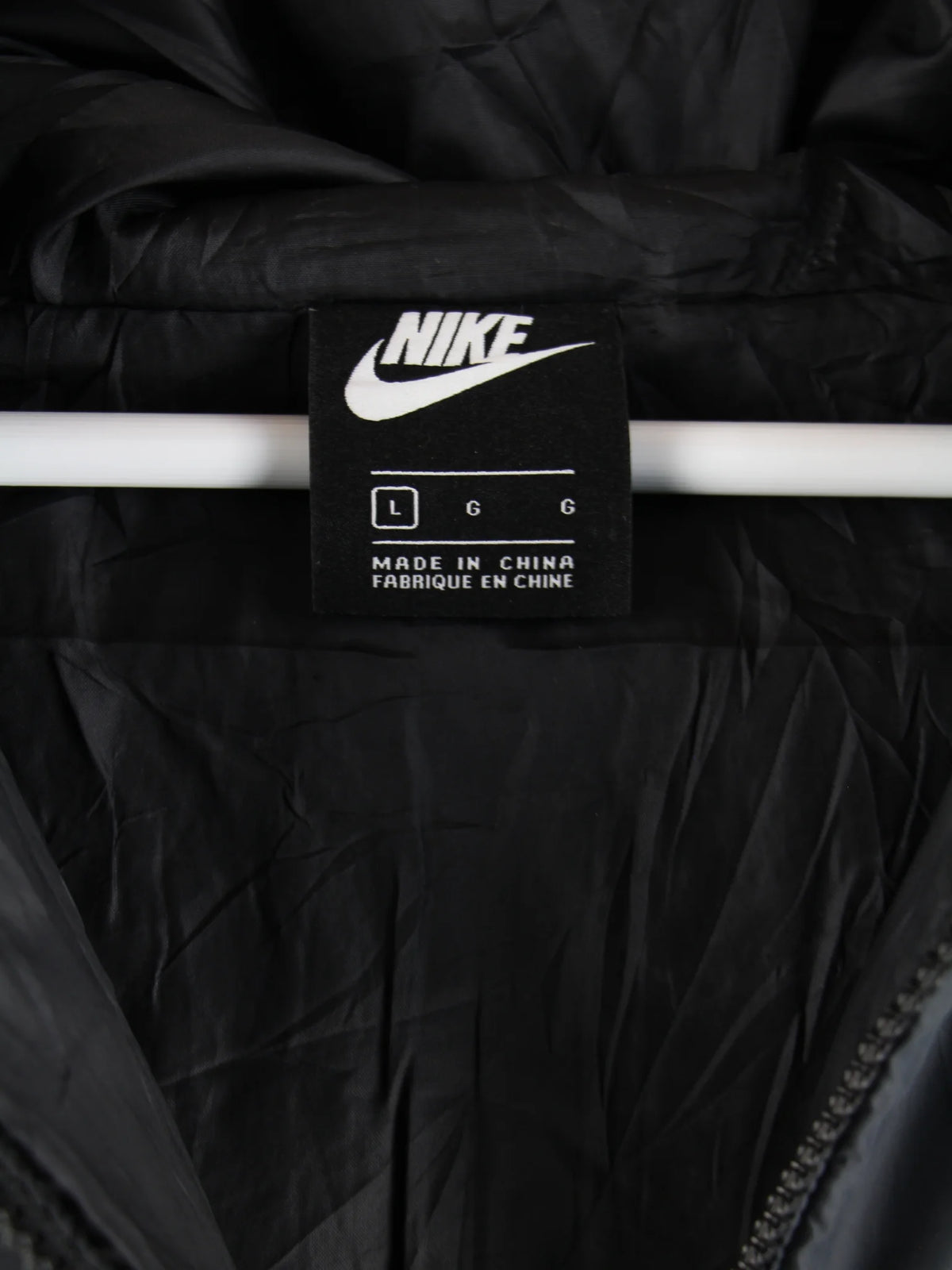 Nike Jacke Schwarz L – Etikett