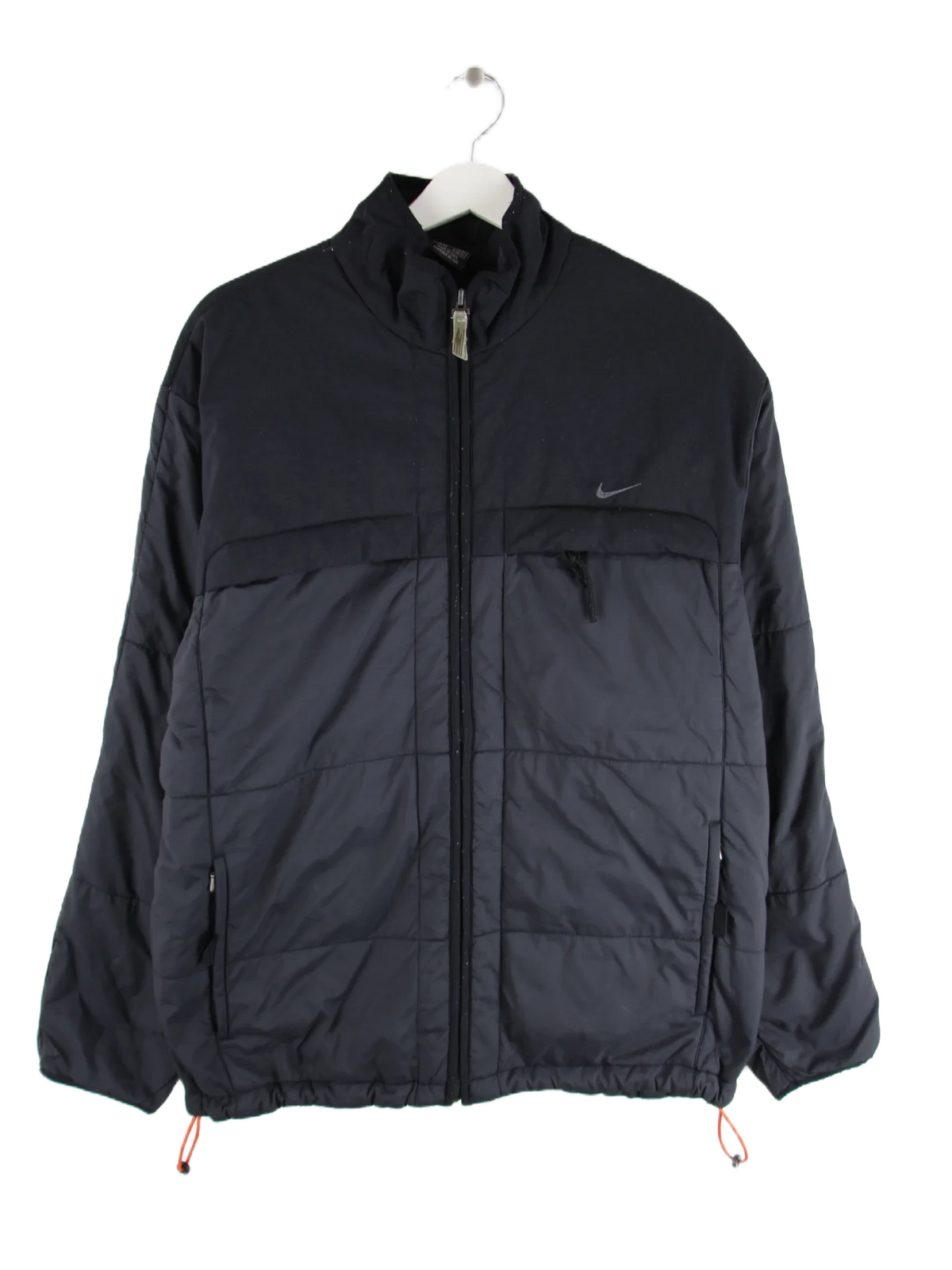 Nike Jacke Schwarz M – Vorderseite