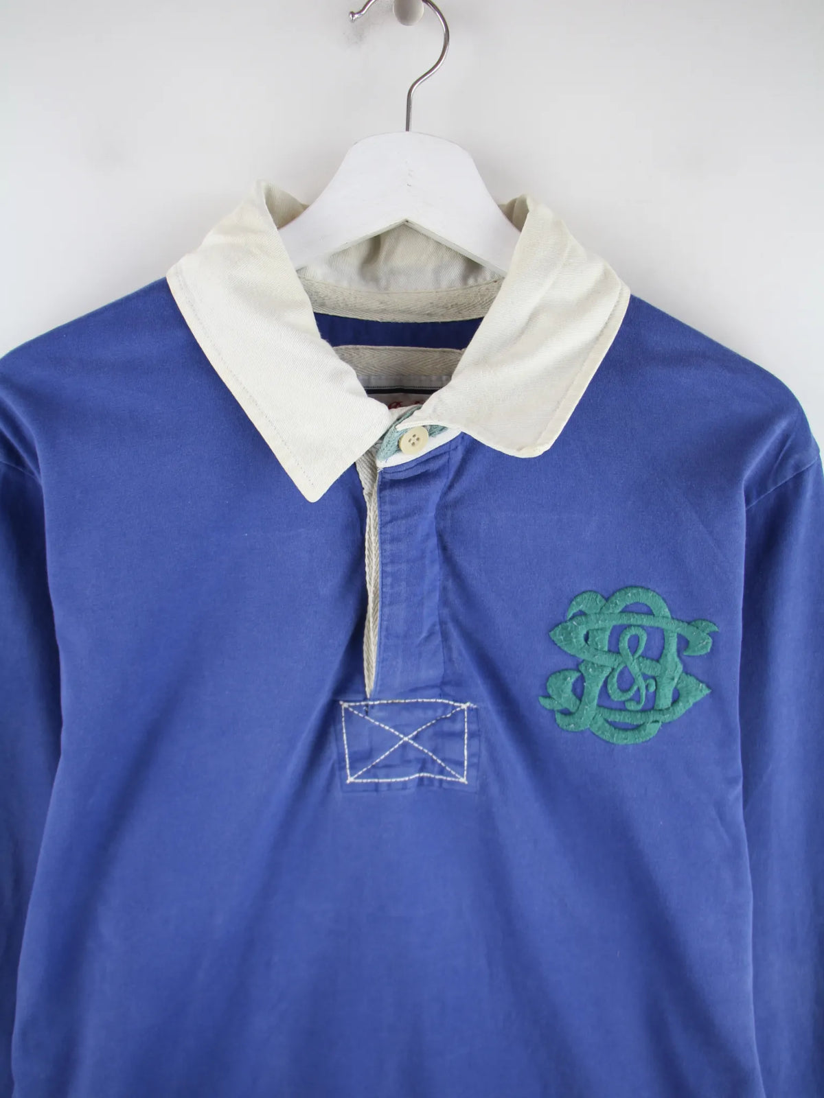 SuperDry Polo Blau XL – Detailansicht Vorderseite