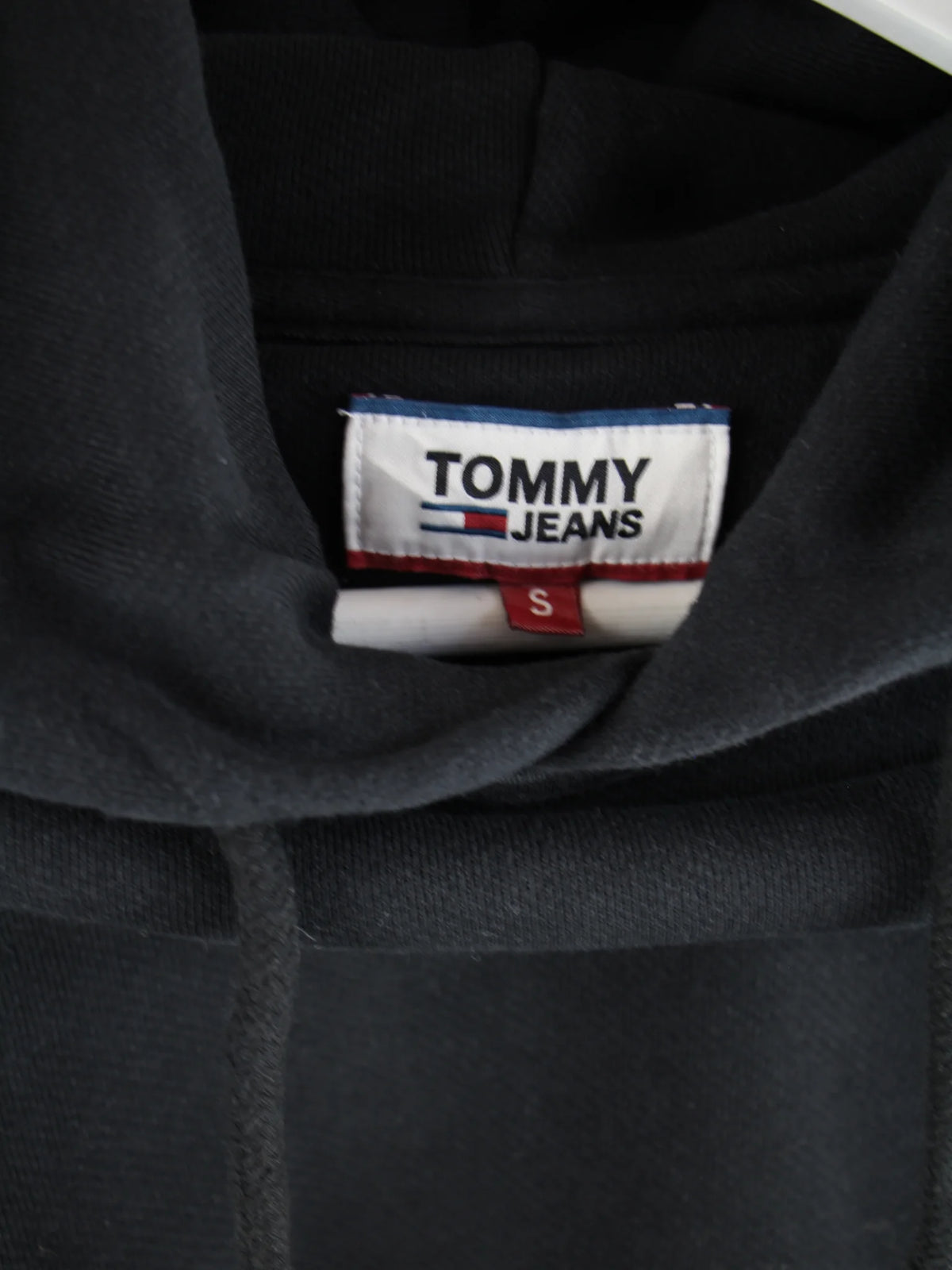 Tommy Hilfiger Hoodie Schwarz S – Etikett