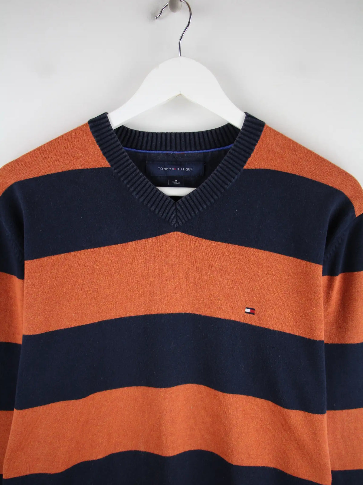 Tommy Hilfiger Pullover Orange M – Detailansicht Vorderseite
