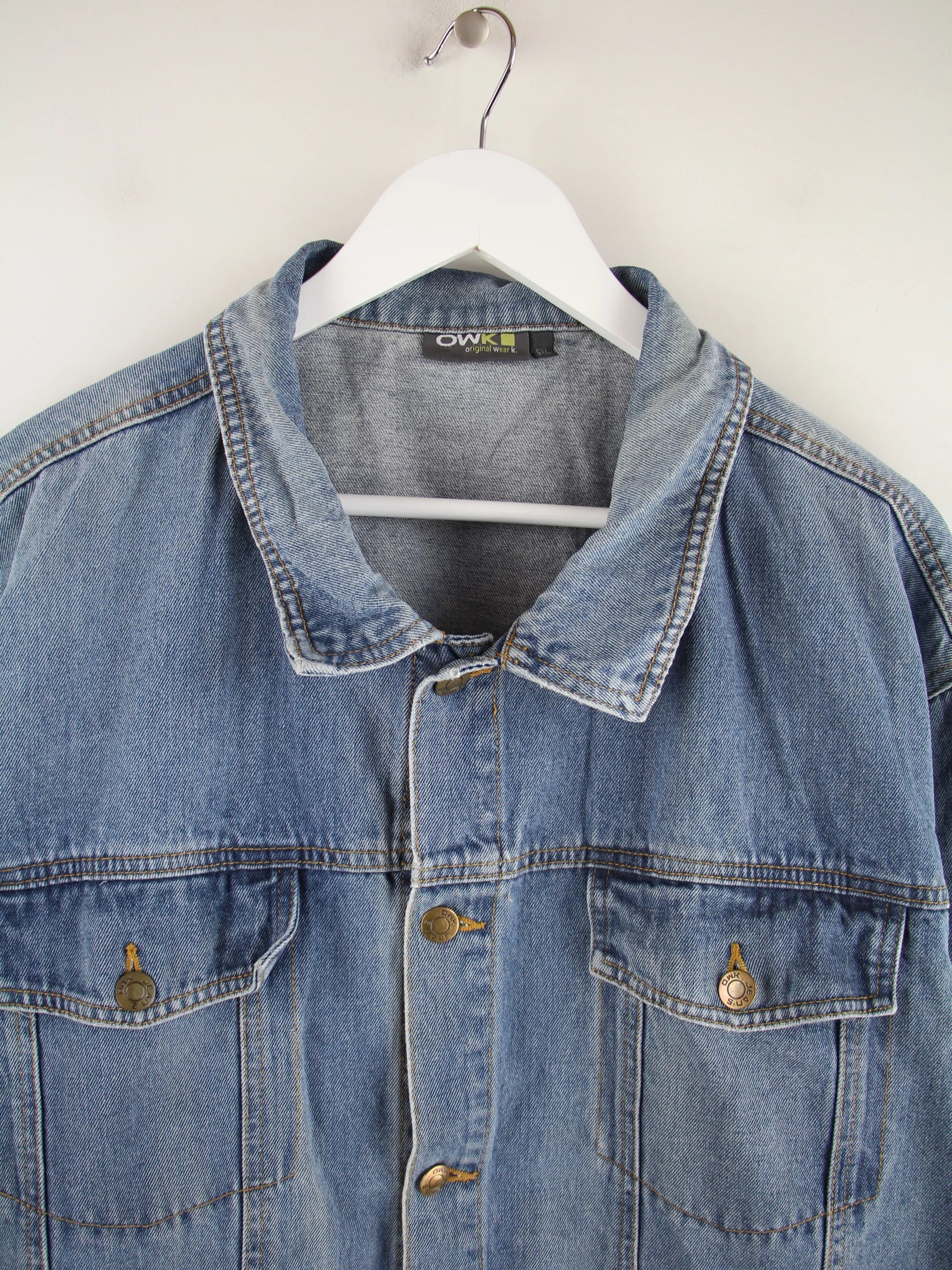Vintage Jeansjacke Blau 4XL – Detailansicht Vorderseite