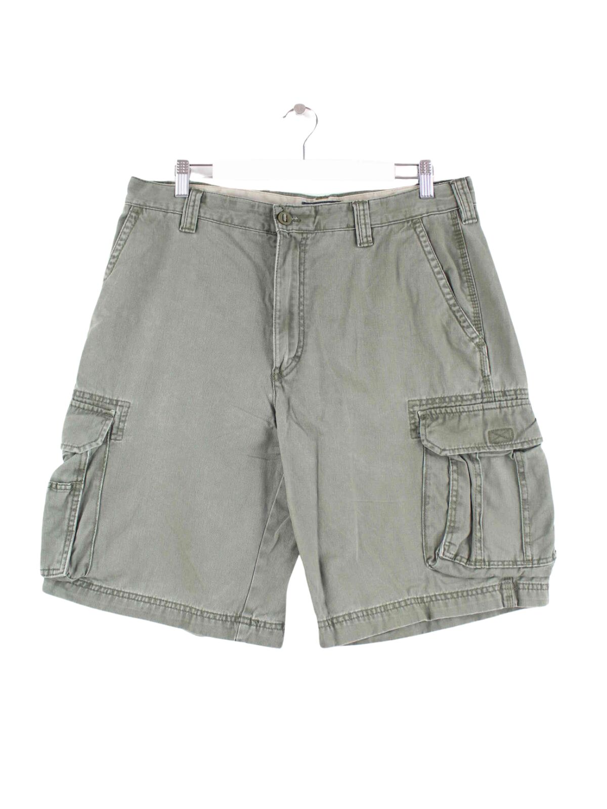 Izod Workwear Shorts Grün W34 (front image)