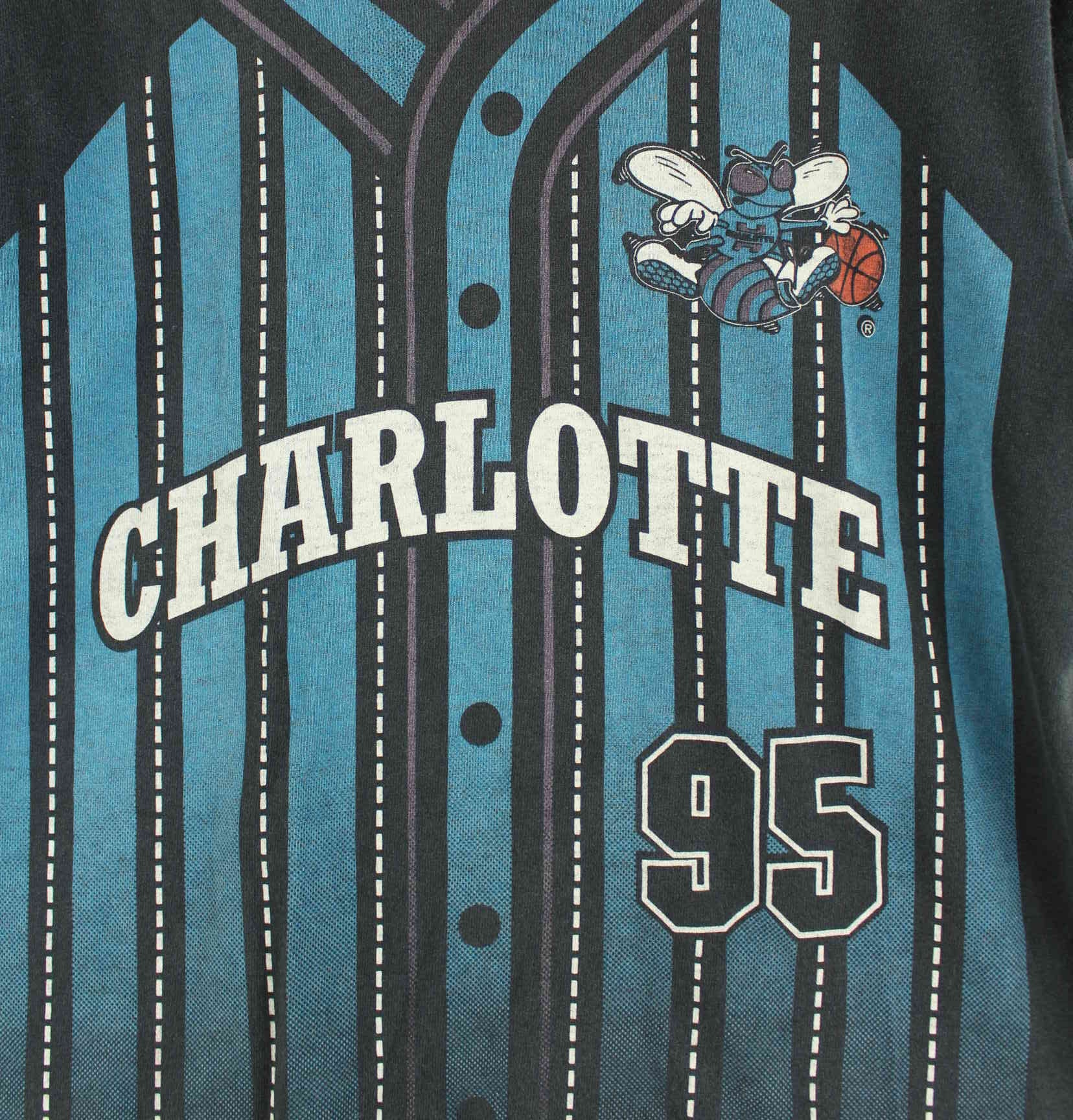 Nutmeg 90s Vintage Charlotte Hornets Print Single Stitch T-Shirt Schwarz XXS (detail image 1)