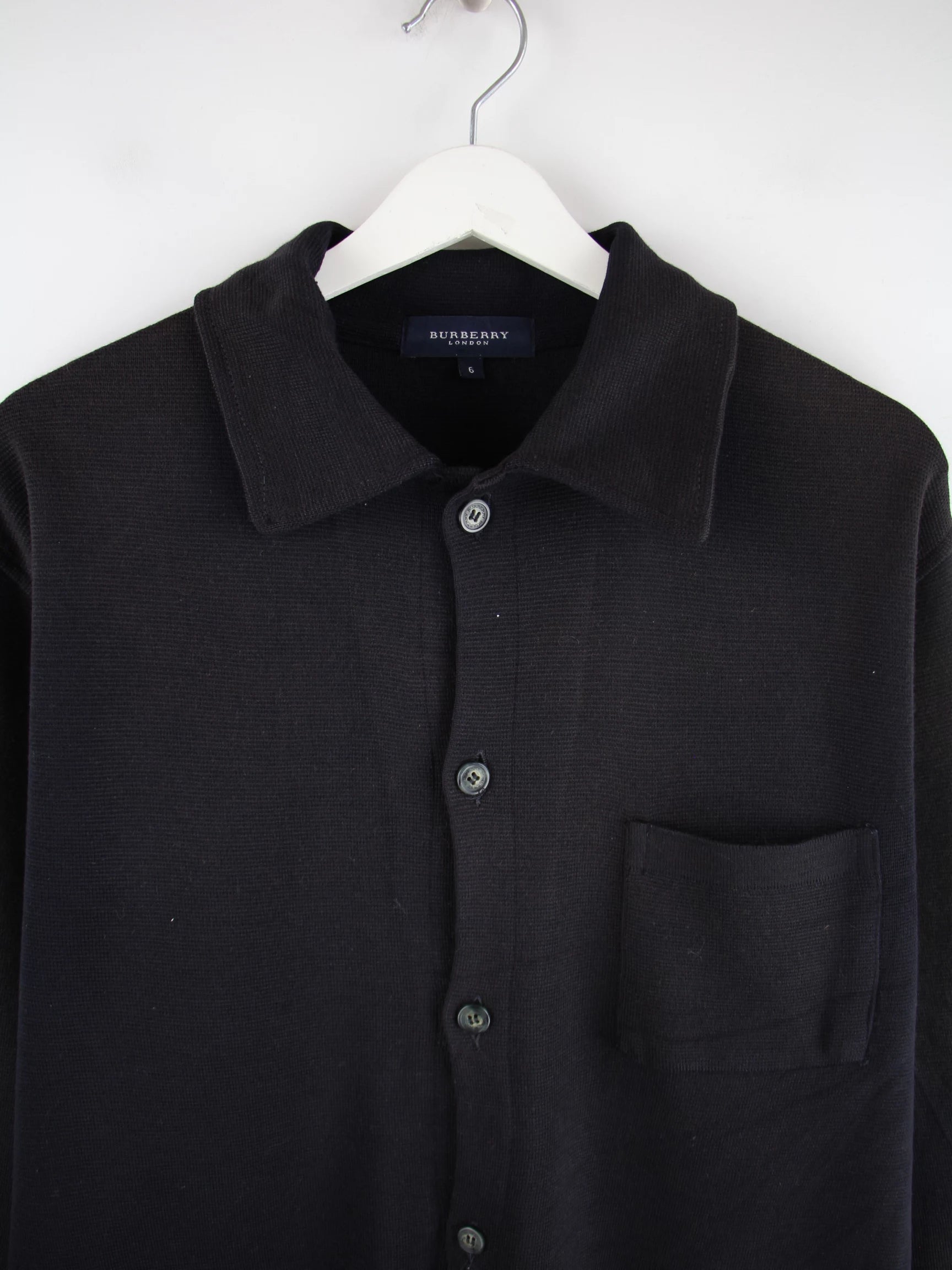 Burberry Strickjacke Schwarz L – Detailansicht Vorderseite