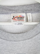Chase Sweater Grau XXL – Etikett