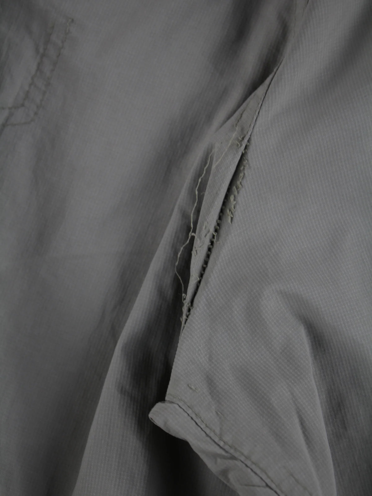 Columbia Track Pants Grau M – Etikett