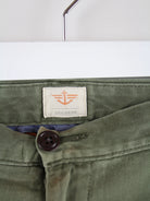 Dockers Hose Olive – Detailansicht Vorderseite