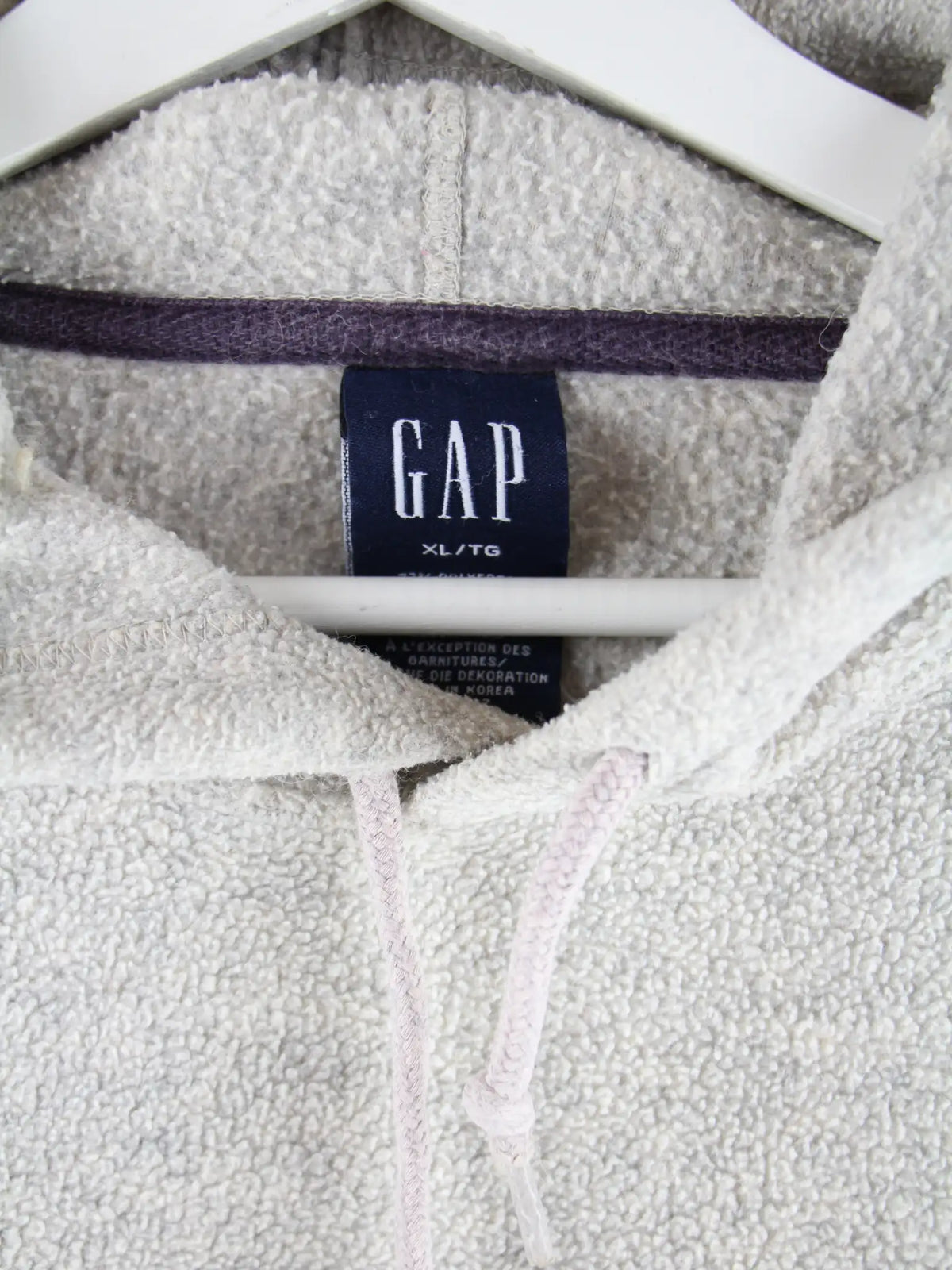GAP Fleece Grau XL – Etikett