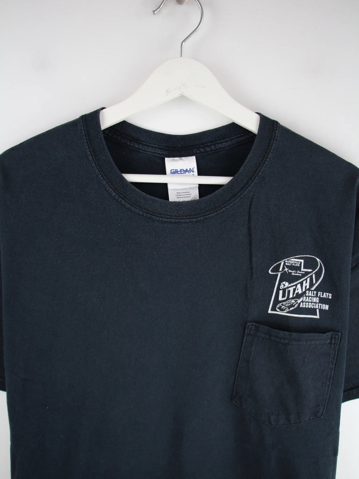 Gildan T-Shirt Schwarz XL – Detailansicht Vorderseite