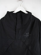 Roottattoo Windbreaker Schwarz XL – Detailansicht Vorderseite