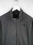 The North Face Fleece Grau M – Detailansicht Vorderseite