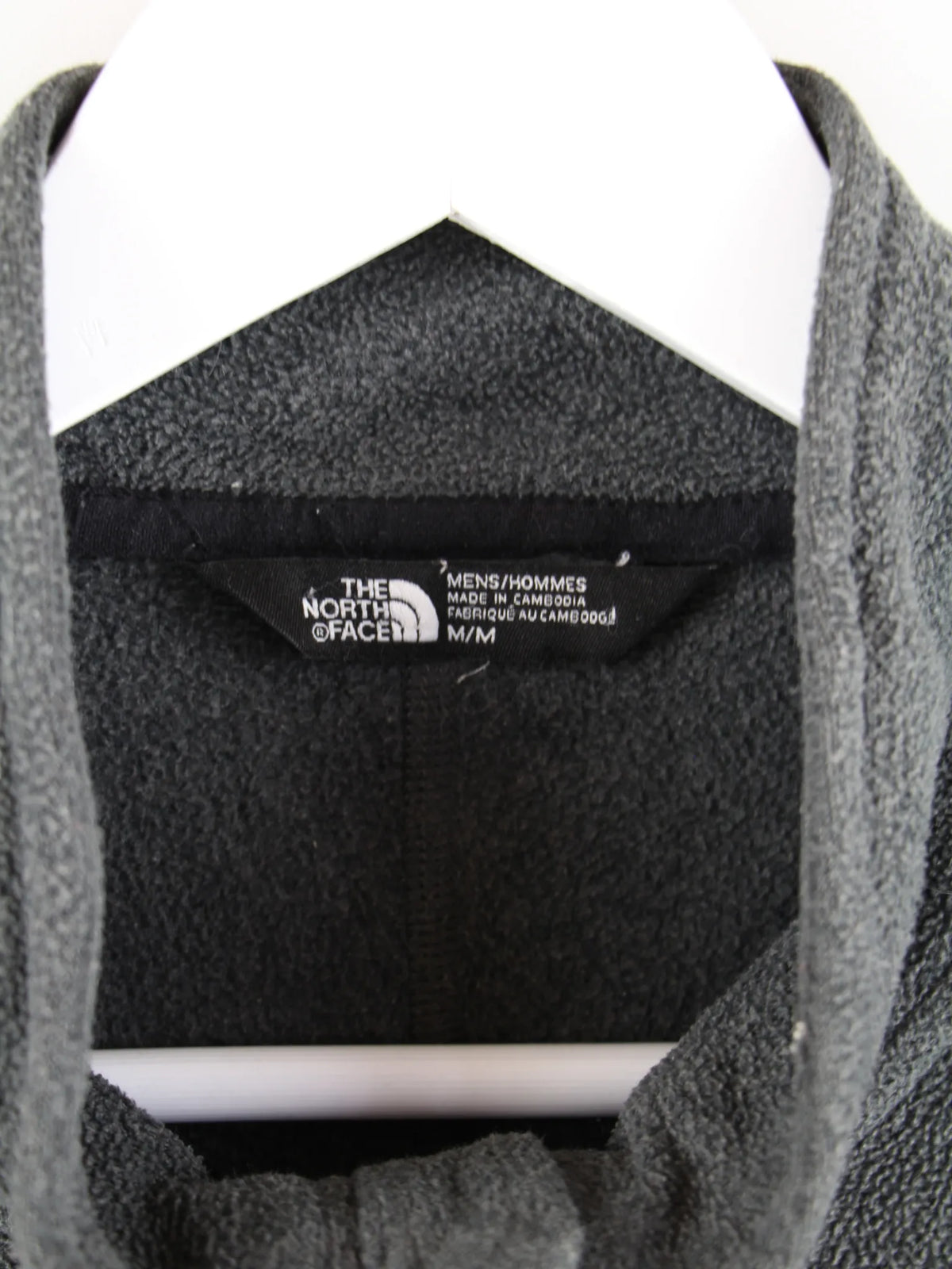 The North Face Fleece Grau M – Etikett