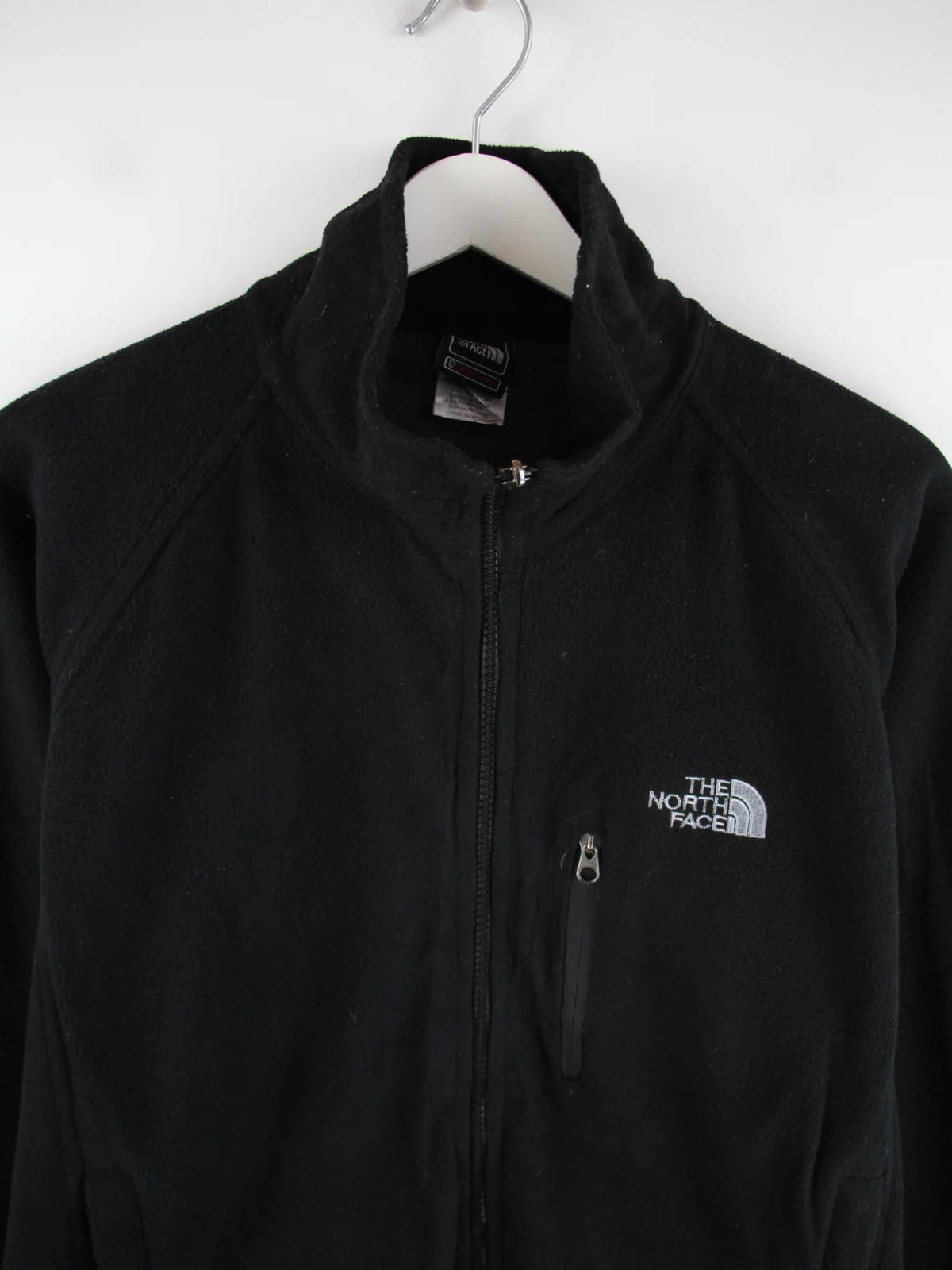 The North Face Fleece Schwarz M – Detailansicht Vorderseite