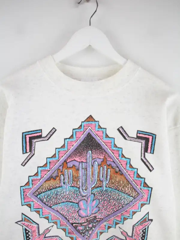 Tultex Sweater Weiß L – Detailansicht Vorderseite