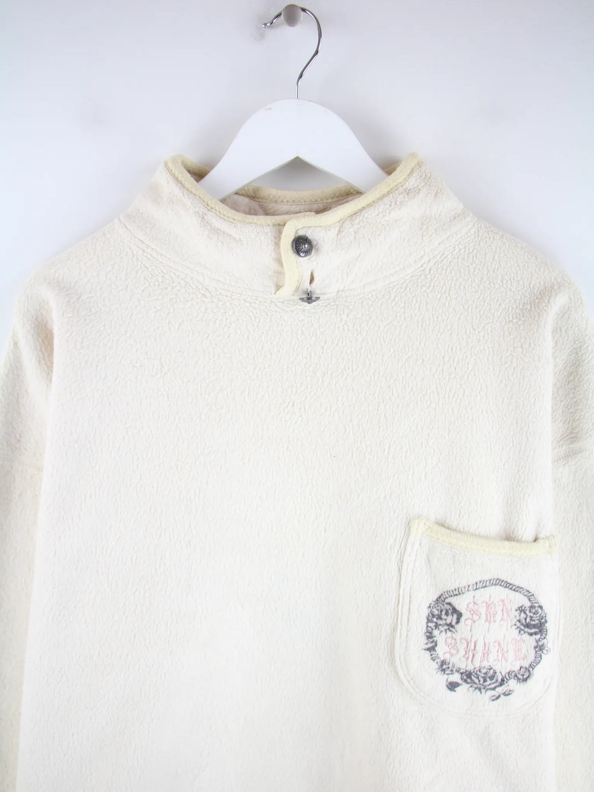 Vintage Fleece Beige M – Detailansicht Vorderseite