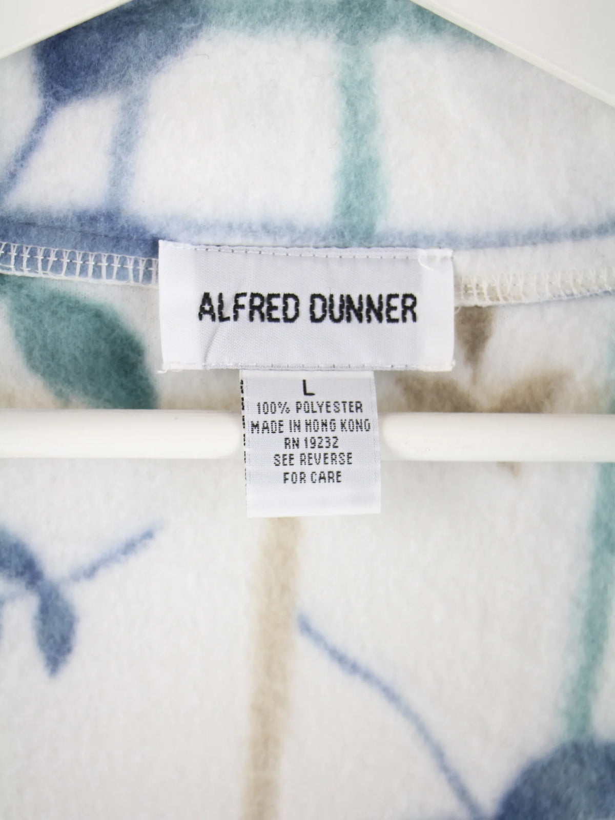 Vintage Fleece Weiß L – Etikett