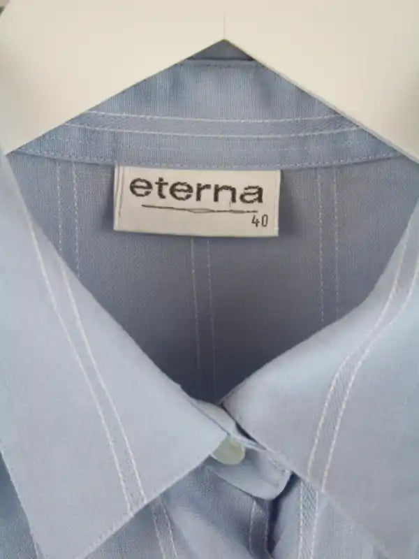 Vintage Hemd Blau L – Detailansicht Vorderseite