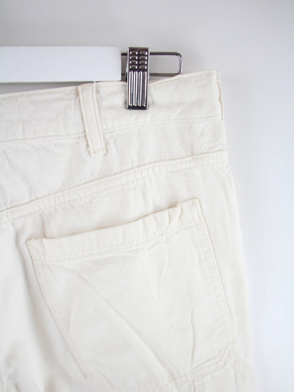 Vintage Hose Weiß – Etikett