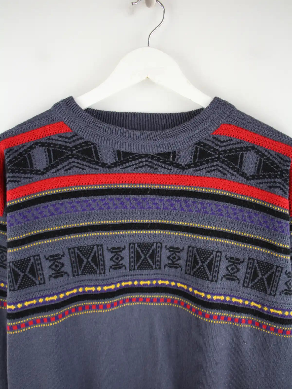 Vintage Pullover Grau XL – Detailansicht Vorderseite