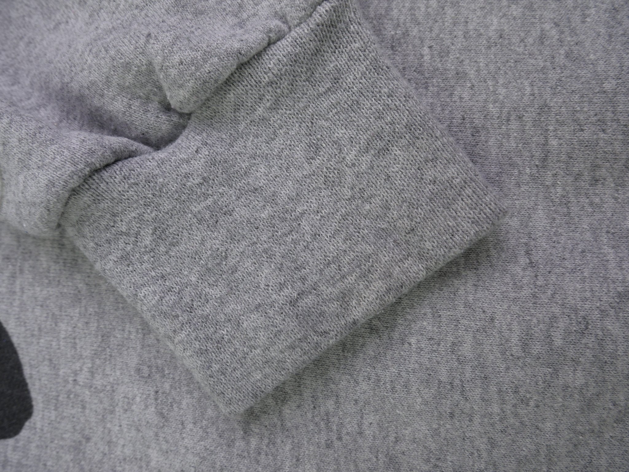 champion embroidered Logo grey basic Sweater - Peeces