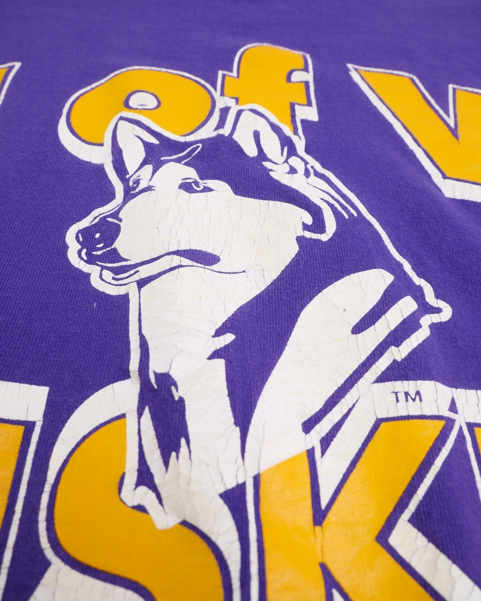 Champion U of W Huskies embroidered Logo purple Shirt - Peeces