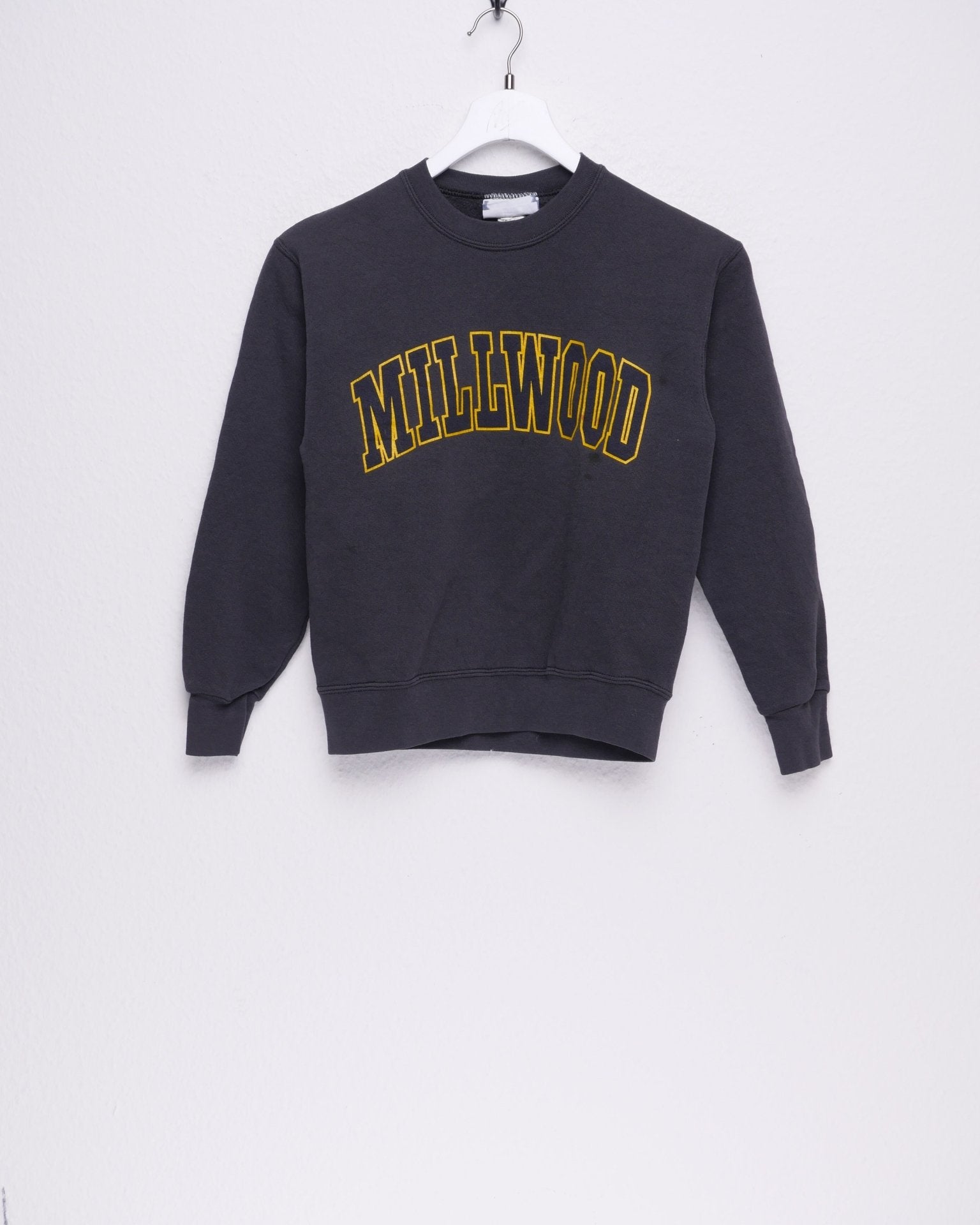 Lee 'Millwood' printed Spellout Sweater - Peeces