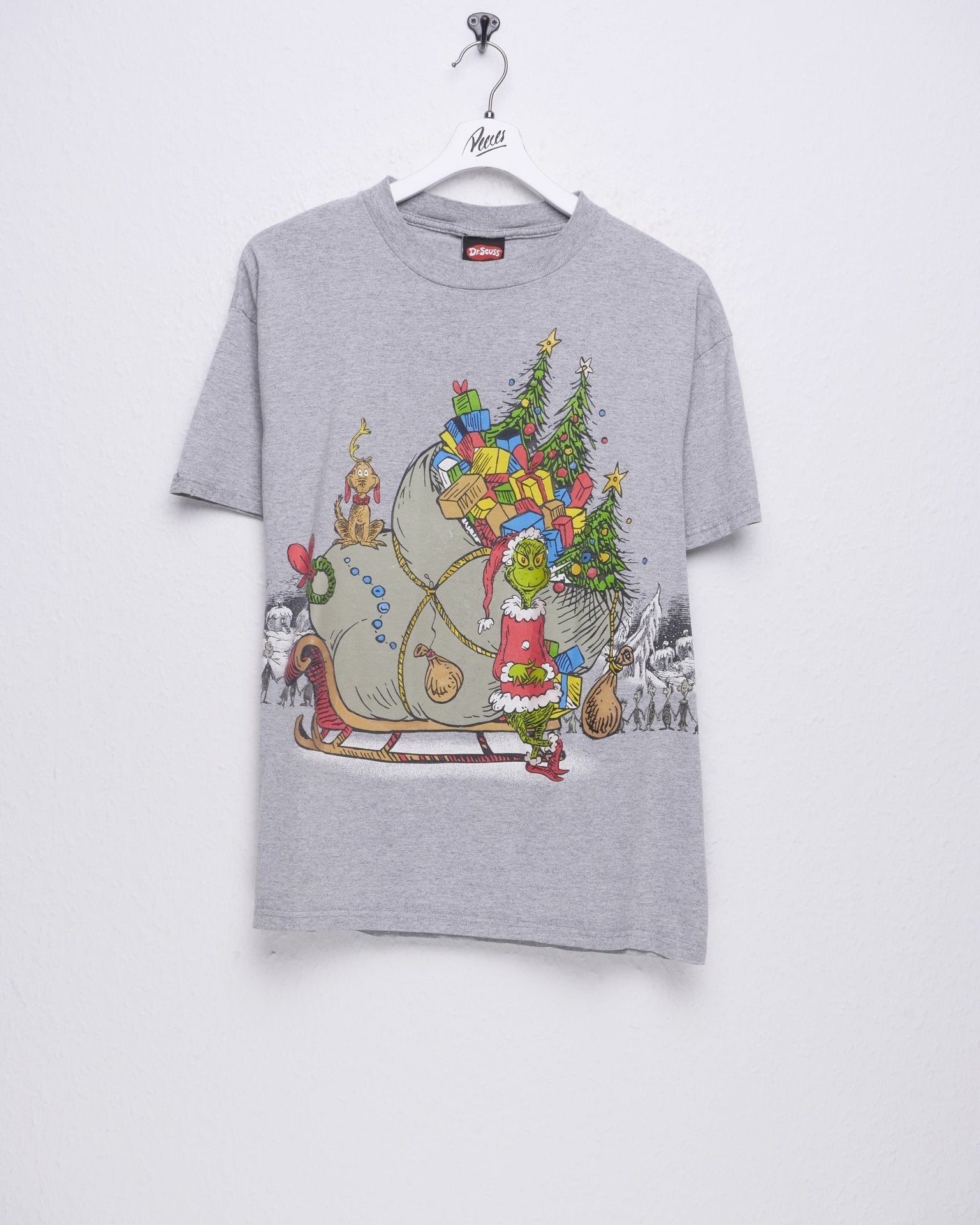 The Grinch Christmas printed Graphic Vintage Shirt - Peeces